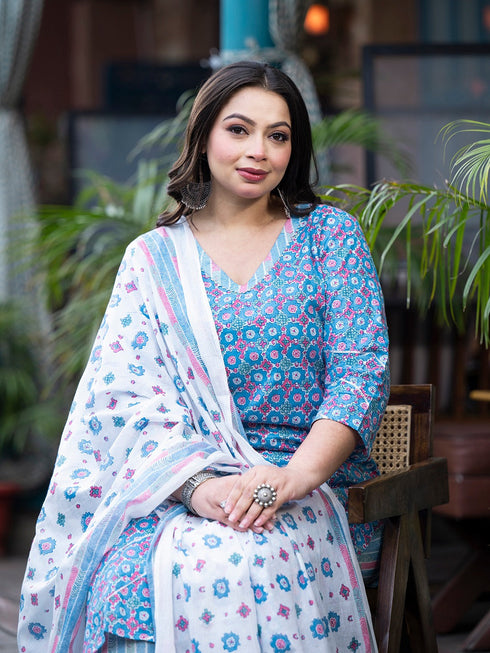 Women Plus Size Blue Pure Cotton Kurta Set With Dupatta